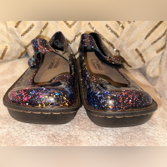 Angies Uniforms Galaxy Print Mary Jane Shoes - Women’s Size 11 - Picture 6 of 8
